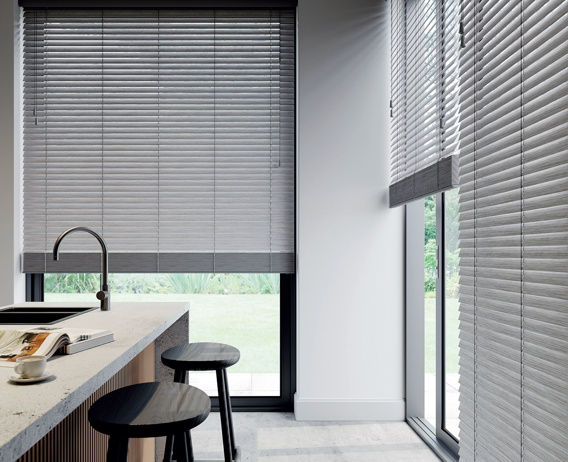 wooden venetian blinds
